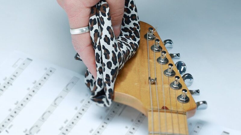 Klucze do gitary: jak wybrać najlepsze dla swojego instrumentu?